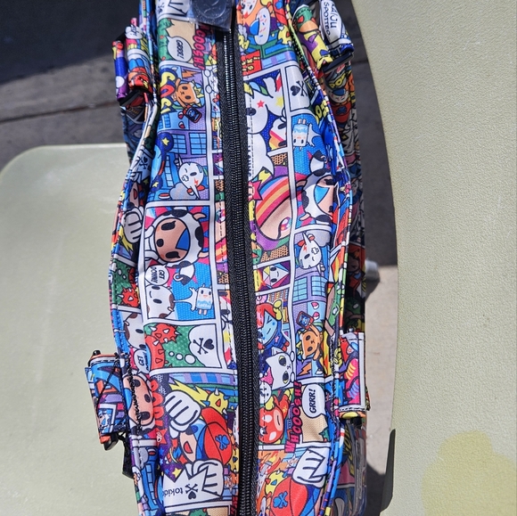 TokiDoki Jujube Be classy ~Super Toki diaper bag with changer - Picture 8 of 8